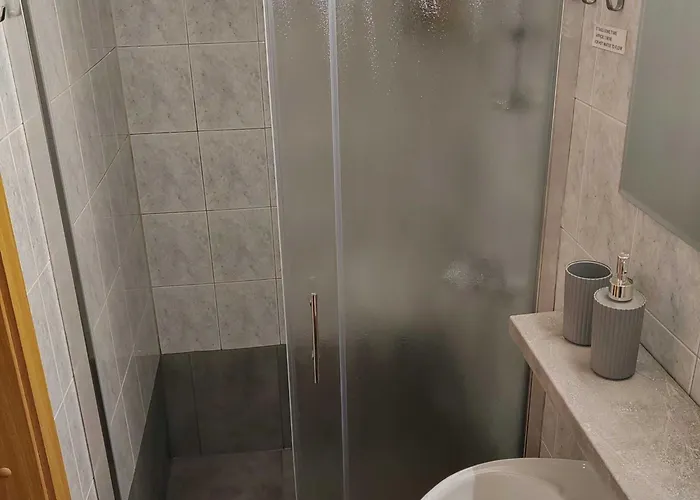 Mountain Vista With Private Sauna - One Bedroom Škofja Loka