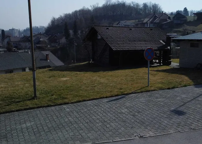 Mountain Vista With Private Sauna - One Bedroom Škofja Loka